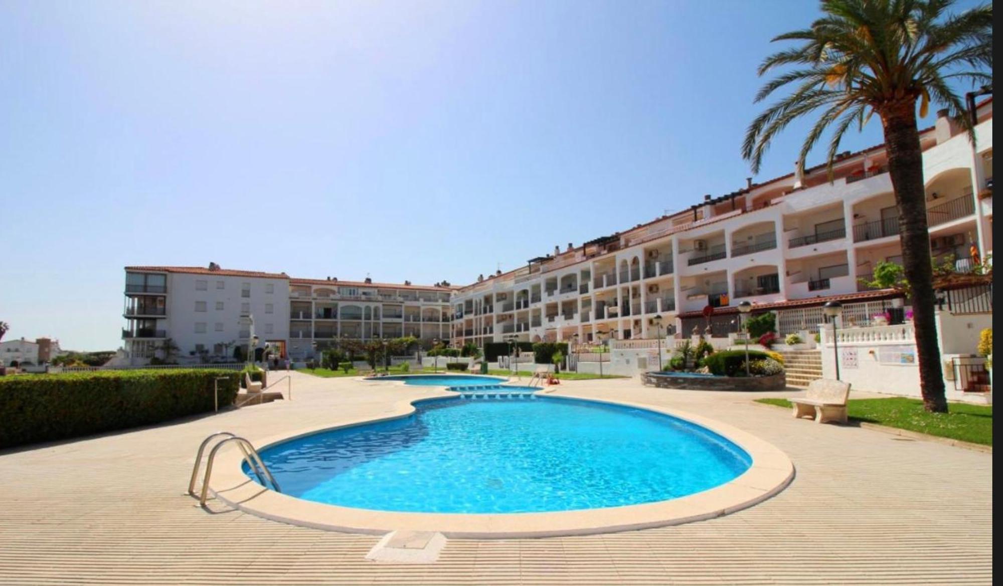 Apartamento Gran Lago Con Vistas Al Canal Empuriabrava Eksteriør bilde
